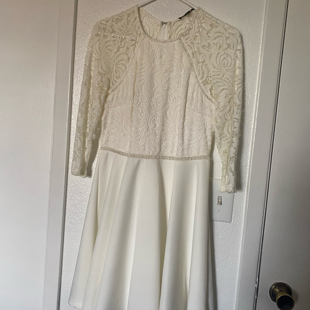 Elegant White Lace Dress